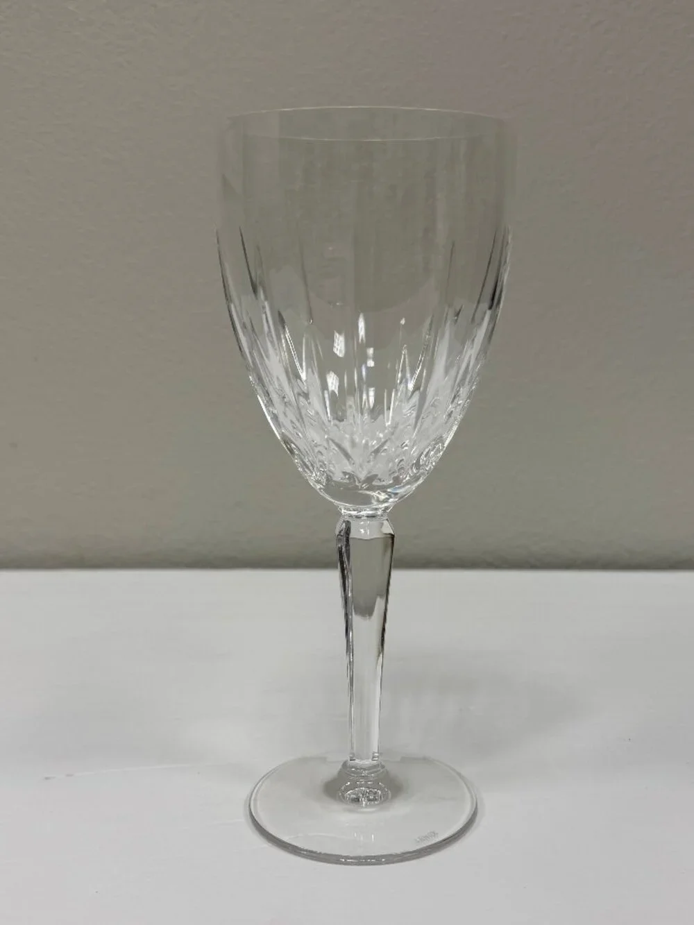 New Lenox Clarity Water Goblet. KT218